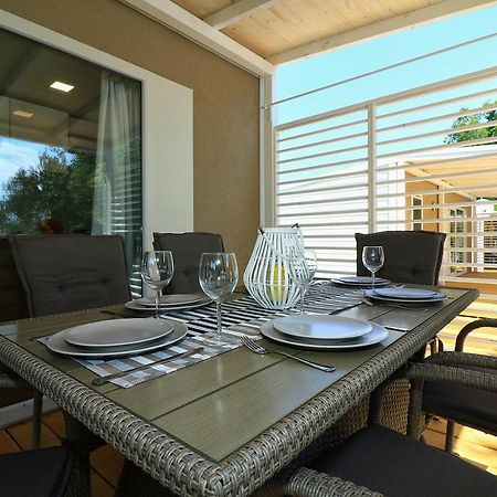 Mobil Homes Malufi 266 Jezera Dış mekan fotoğraf