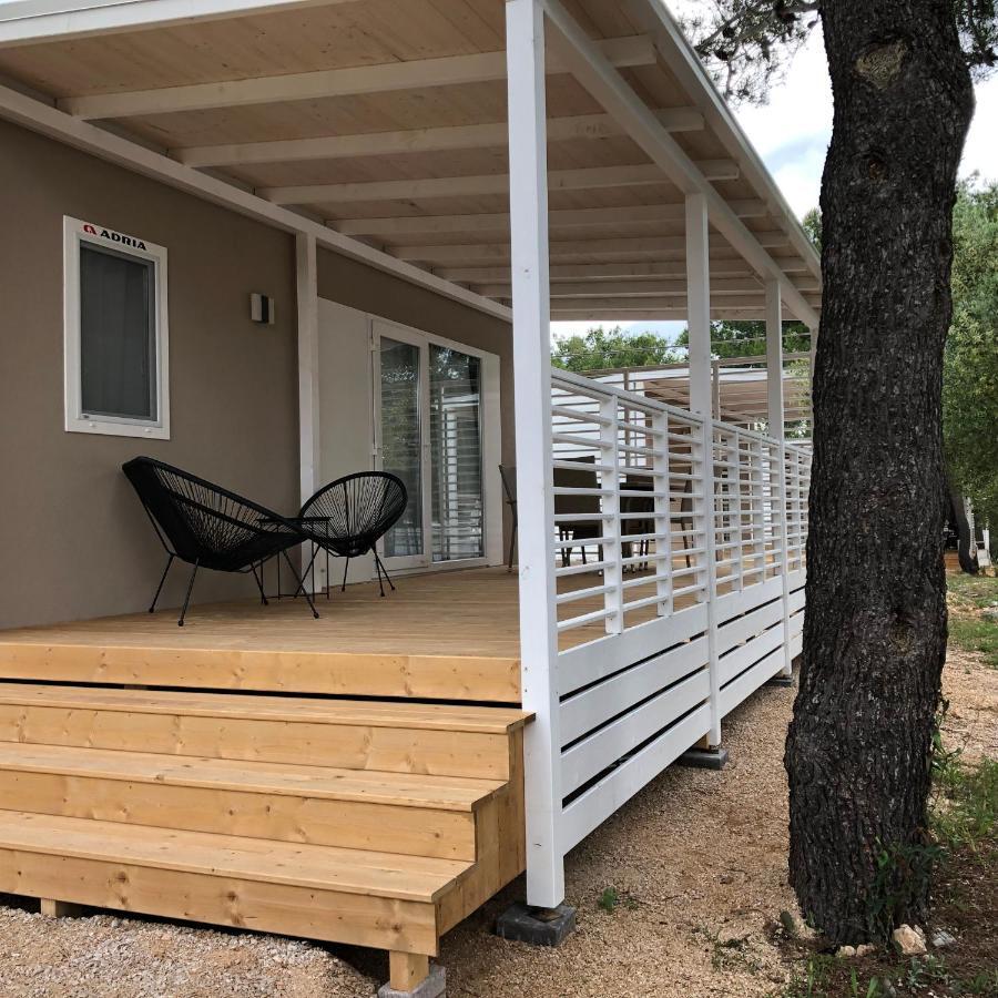 Mobil Homes Malufi 266 Jezera Dış mekan fotoğraf