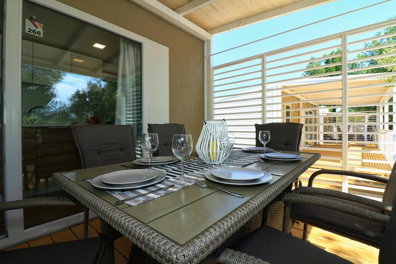 Mobil Homes Malufi 266 Jezera Dış mekan fotoğraf