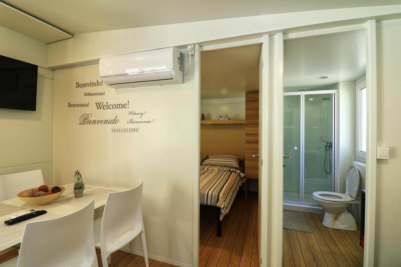 Mobil Homes Malufi 266 Jezera Dış mekan fotoğraf